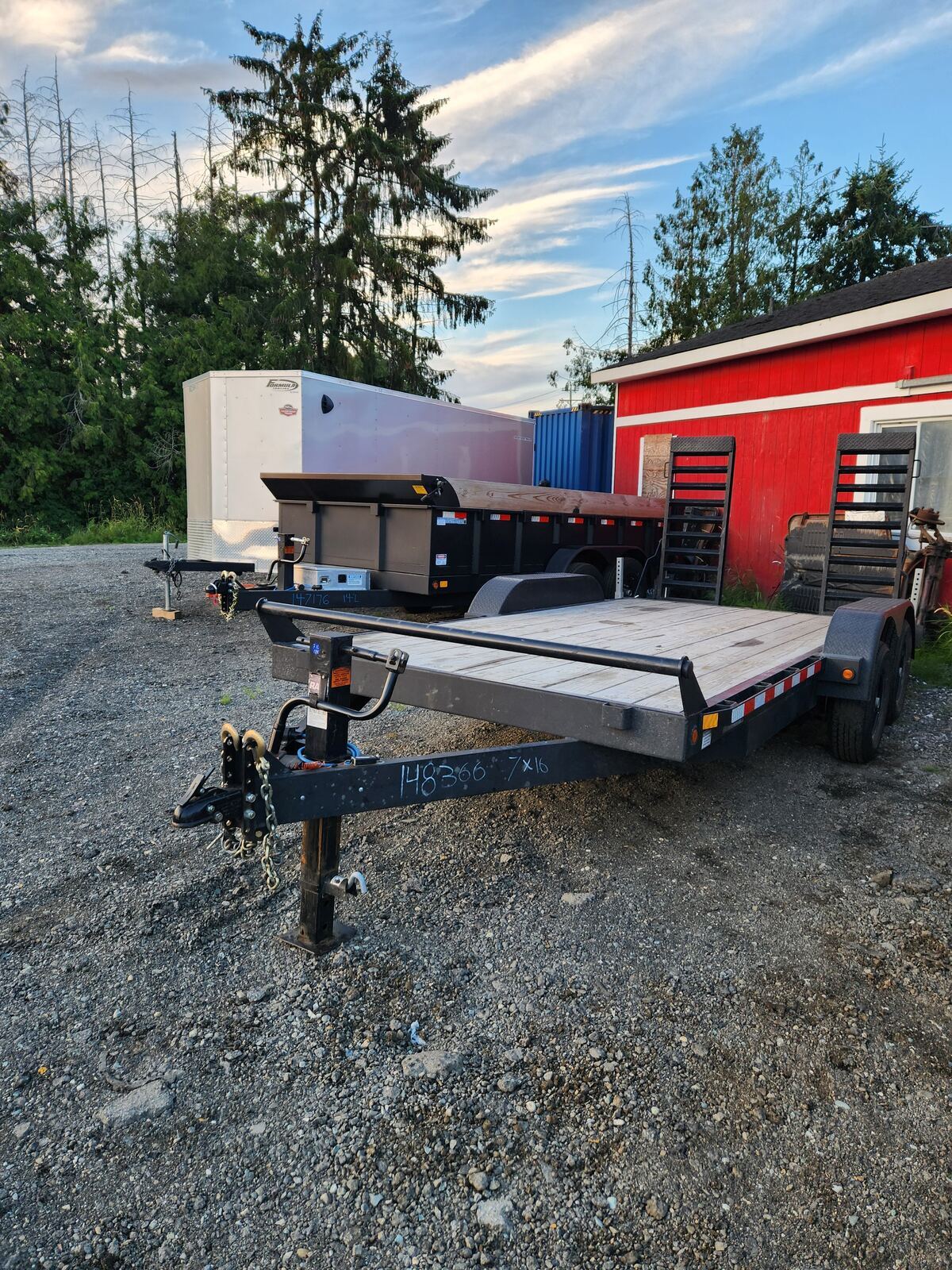 7x16 open flatbed car hauler and equipment trailer rental